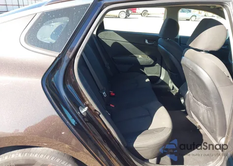 2018 Kia Optima Lx z USA, uszkodzony, nr VIN KNAGT4L39J5233301